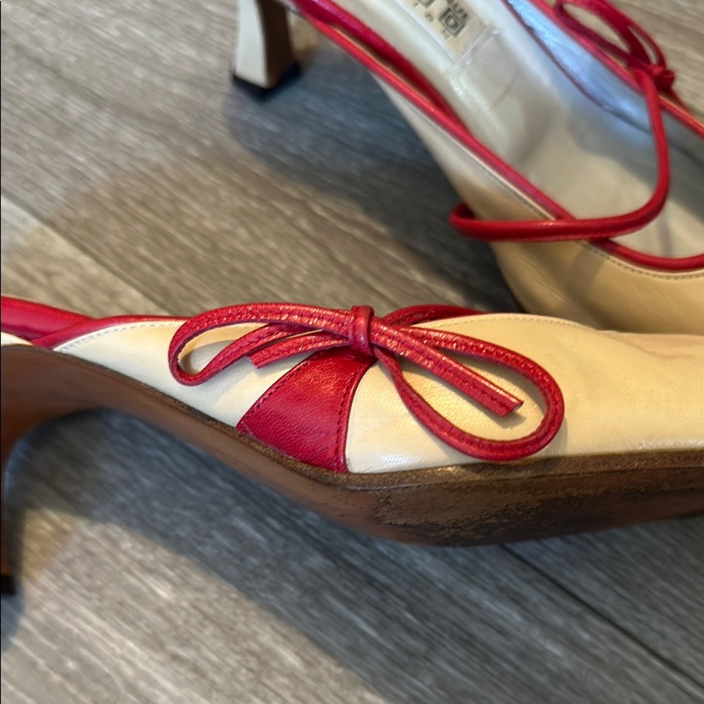 Saks Fifth Avenue Red and Cream Heels - Picture 4 of 10